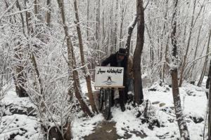 رساندن کتاب به کودکان در دورافتاده‌ترین نقاط افغانستان با دوچرخه